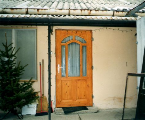 img006.jpg