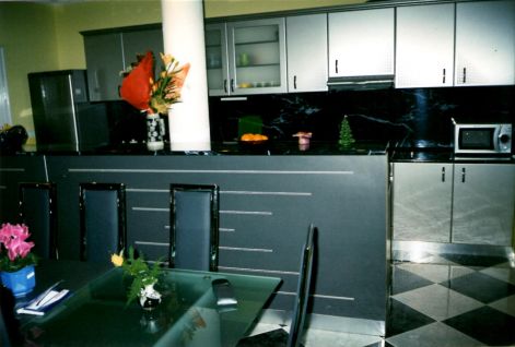 img011.jpg